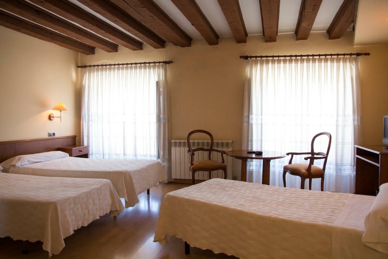 Tirso De Molina Hotel Almazan Ngoại thất bức ảnh